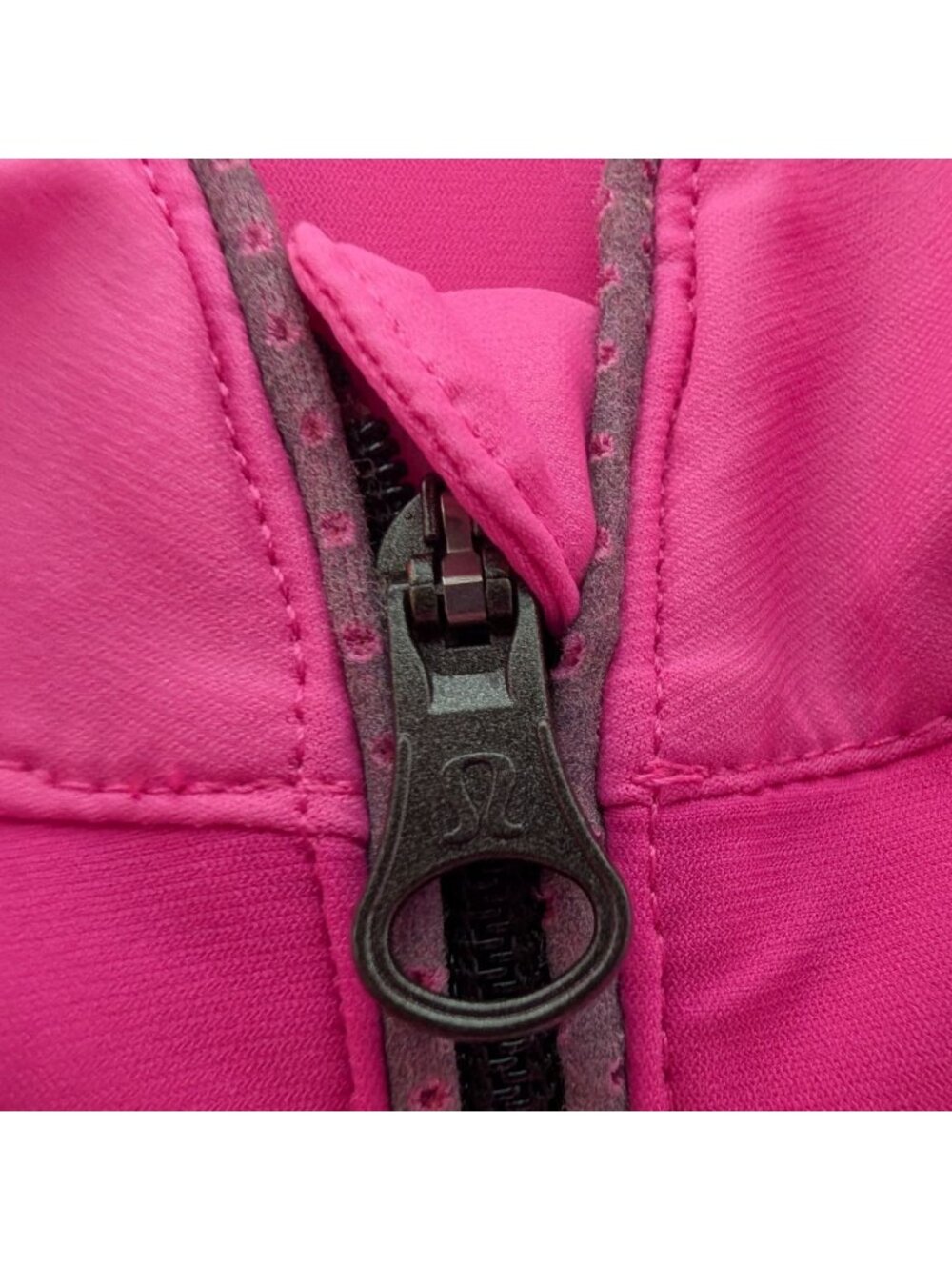 Lululemon Womens Neon Pink Paceline Cycling Jacket Size 8 Zip Up Reflective Deta - Picture 4 of 12